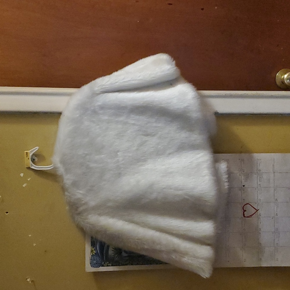 Shawl - Picture 2 of 2